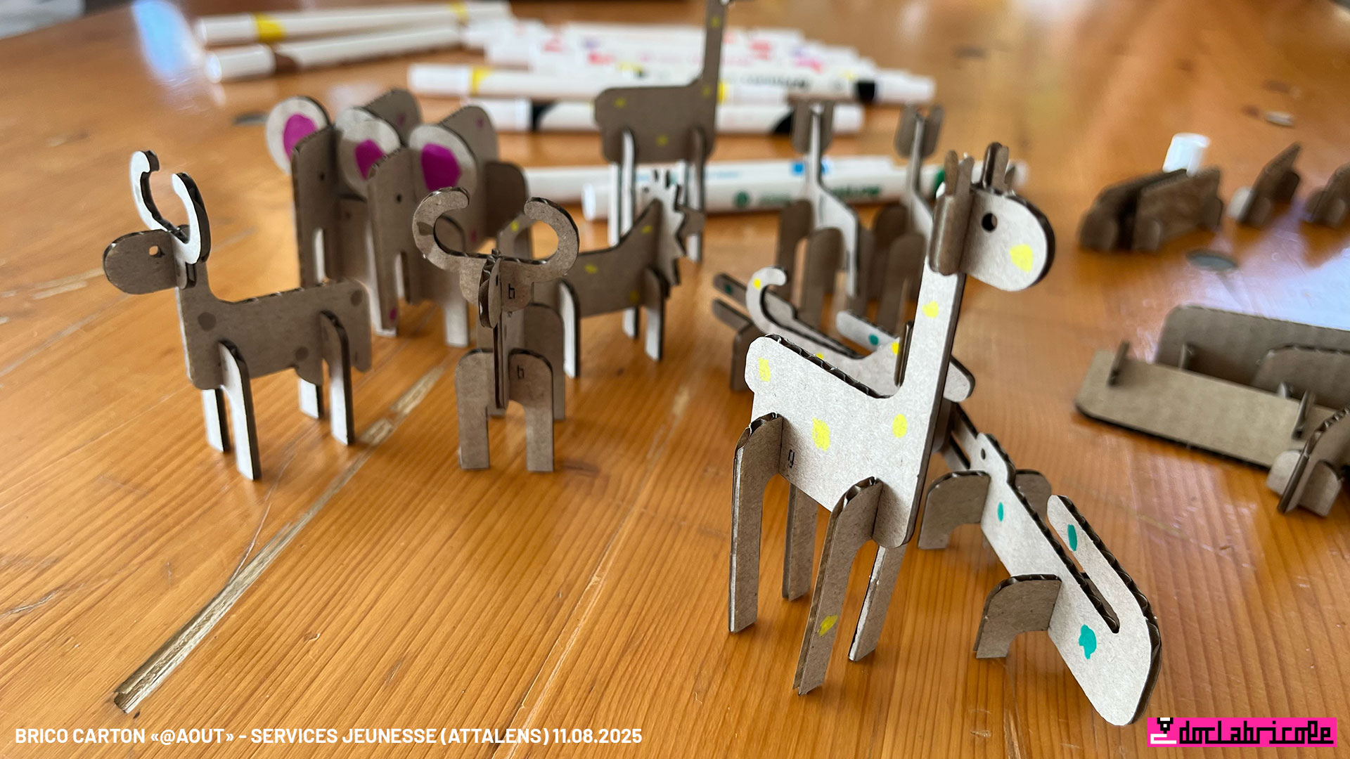 4 ateliers Brico carton - animations jeunesse