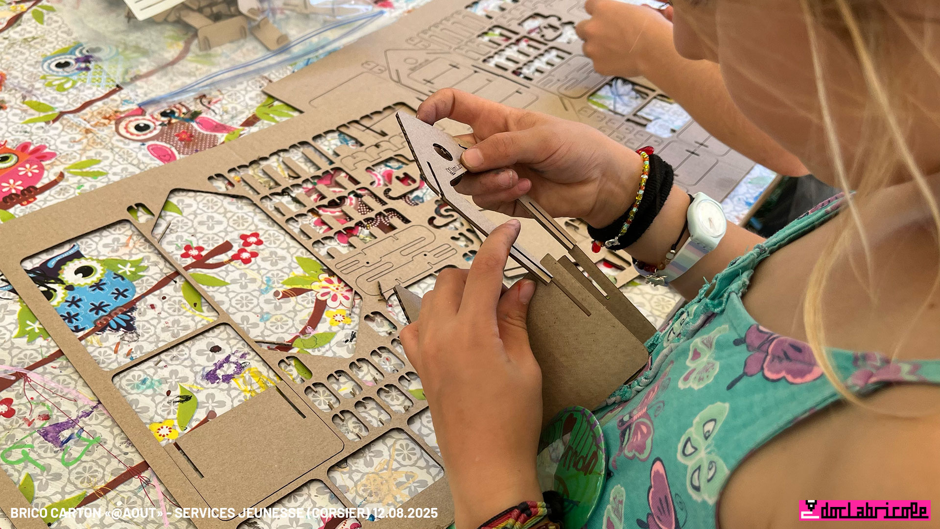 4 ateliers Brico carton - animations jeunesse