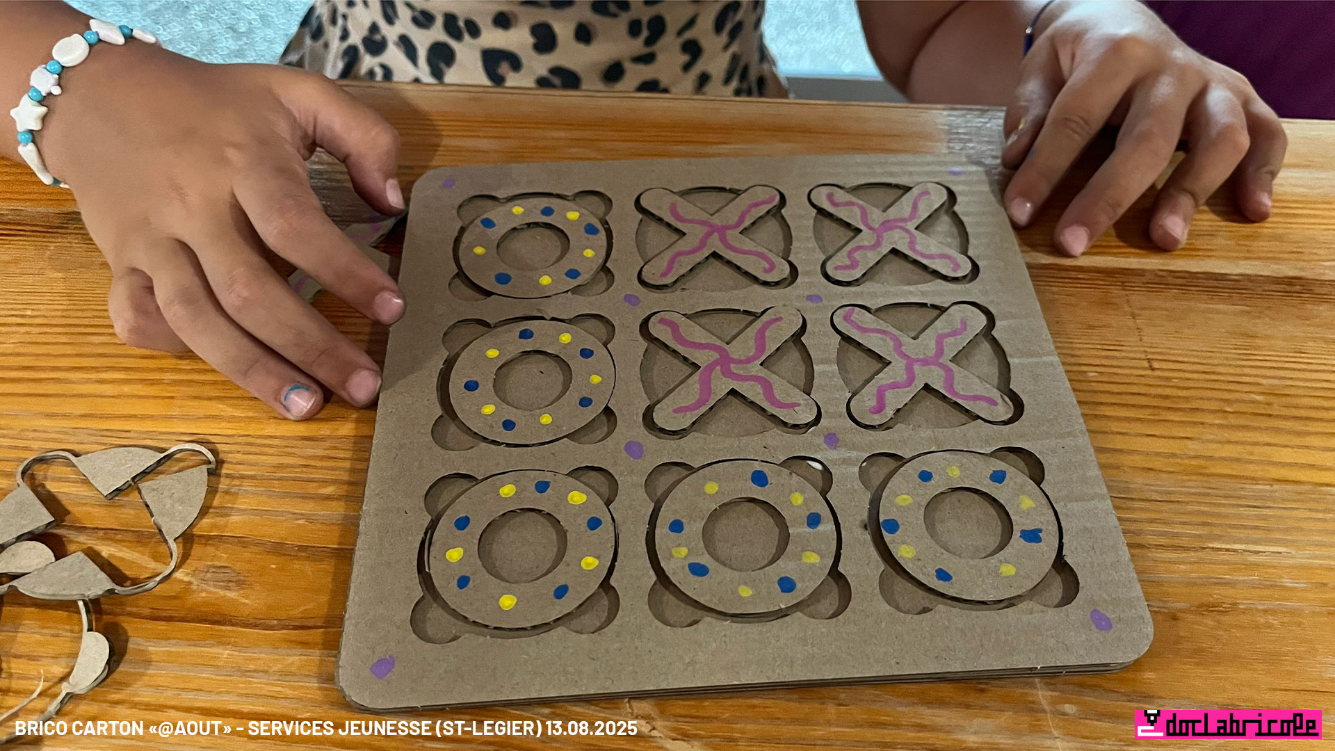 4 ateliers Brico carton - animations jeunesse
